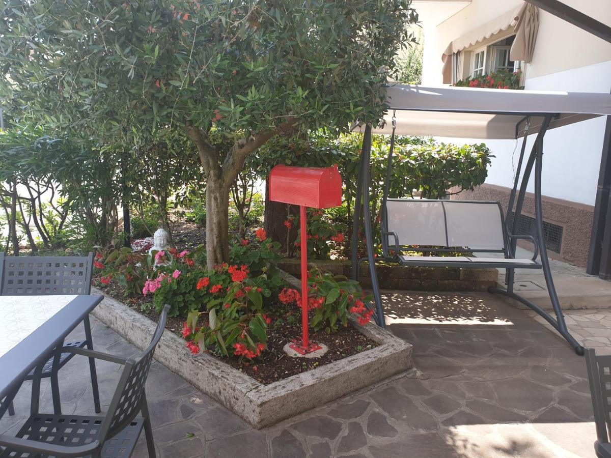 Hotel La Favorita Peschiera del Garda Exterior foto