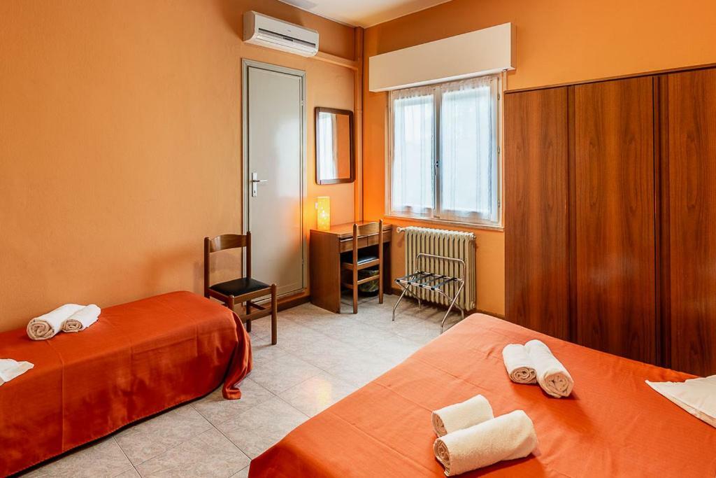 Hotel La Favorita Peschiera del Garda Exterior foto